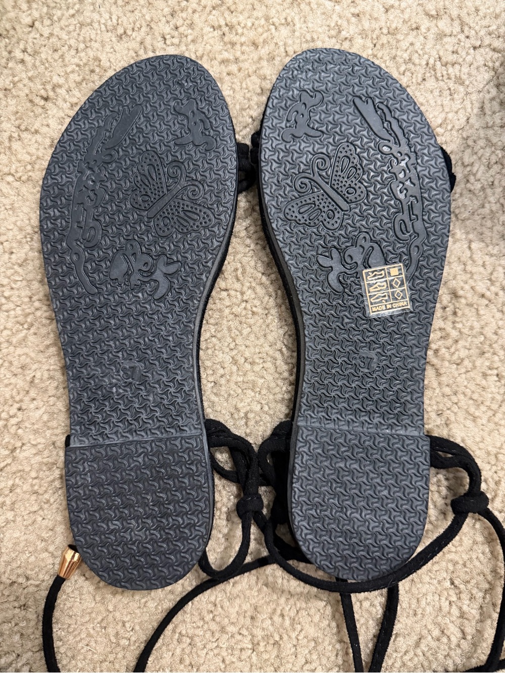 Women's Black Lace-Up Flat Sandals